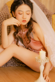 善良漂亮的女老板hd